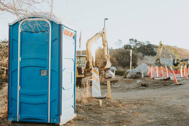 Best Portable restroom trailer rental  in Belmond, IA